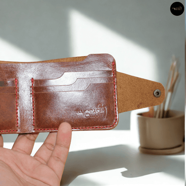 Artisan — Slim, Stylish, & Always Ready Bifold Wallet - Image 4